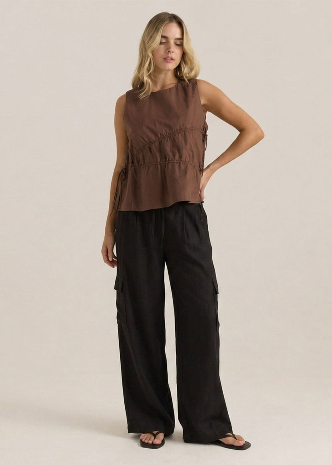 Elin Gathered Tie Top - Chocolate
