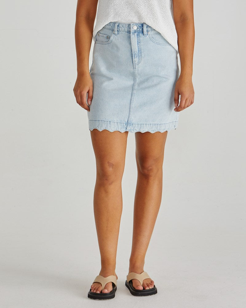 Vale Scalloped Denim Skirt - Bleach