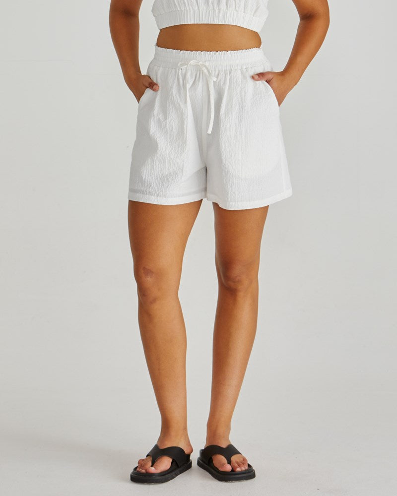 Alani Short - White