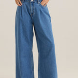 Yara Slack Pleat Jean - Classic Blue Wash