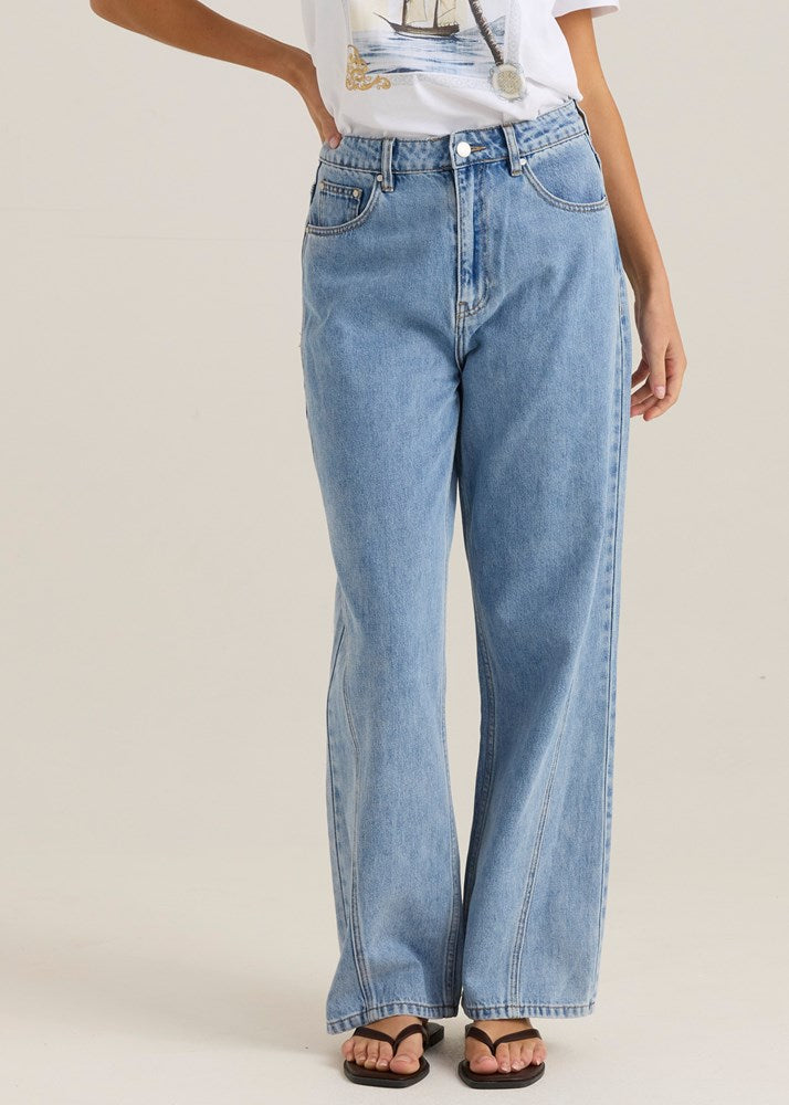 Nuala Wide Leg Jean - 90's Blue Wash