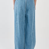 Aveline Barrel Leg Jean