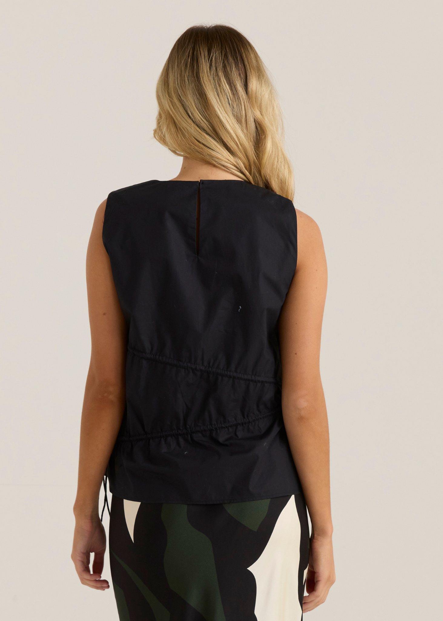 Elin Gathered Tie Top - Black